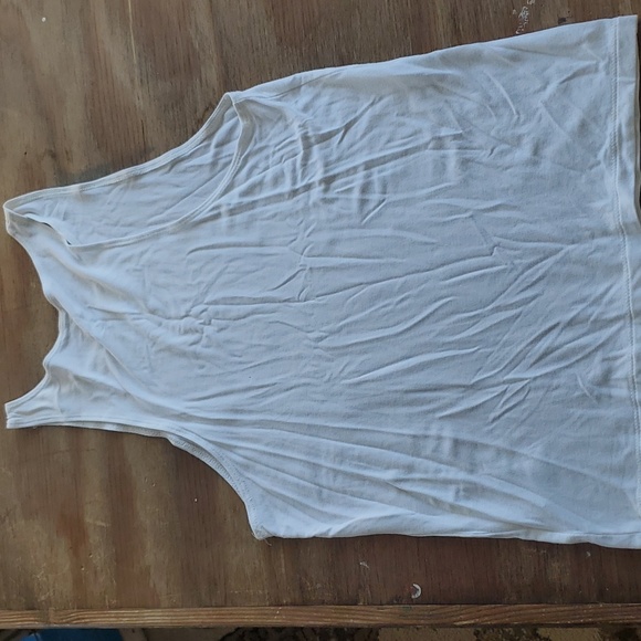 Tank top - Picture 3 of 3